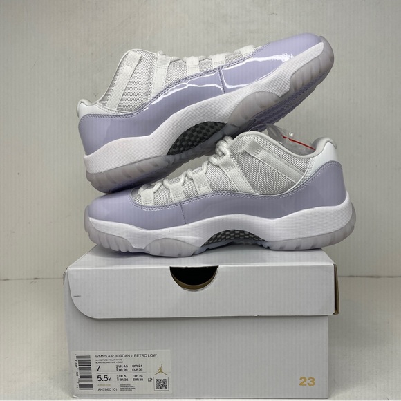 Nike Air Jordan 11 Retro WMNS “Pure Violet” - Picture 3 of 4